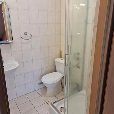 Dom Wypoczynkowy Dziwnówek * Dziwnówek